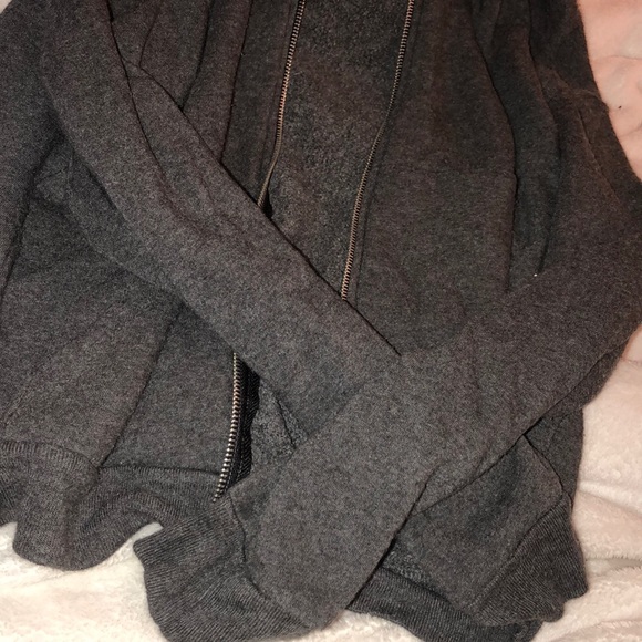 dark grey brandy melville zip up - Picture 2 of 3